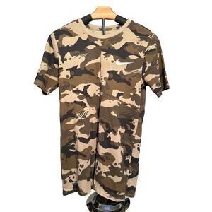 Nike Camo Men’s Tee Size S